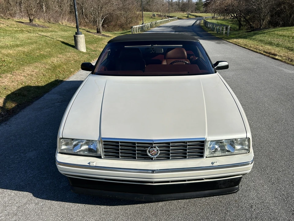 1993 Cadillac Allante - Image 6 of 31