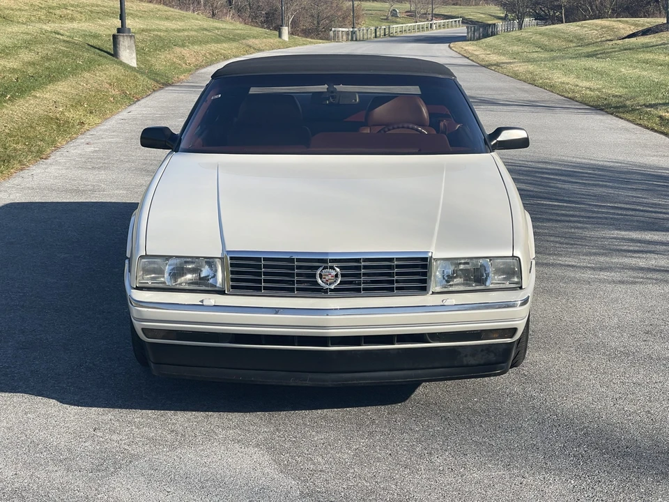 1993 Cadillac Allante - Image 7 of 31