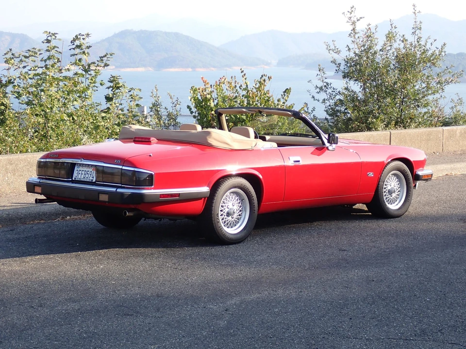 1993 Jaguar XJS Convertible - Image 27 of 31
