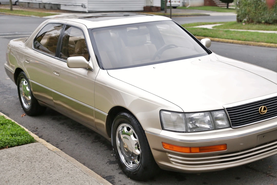 1993 Lexus LS 1st Gen - Image 7 of 31