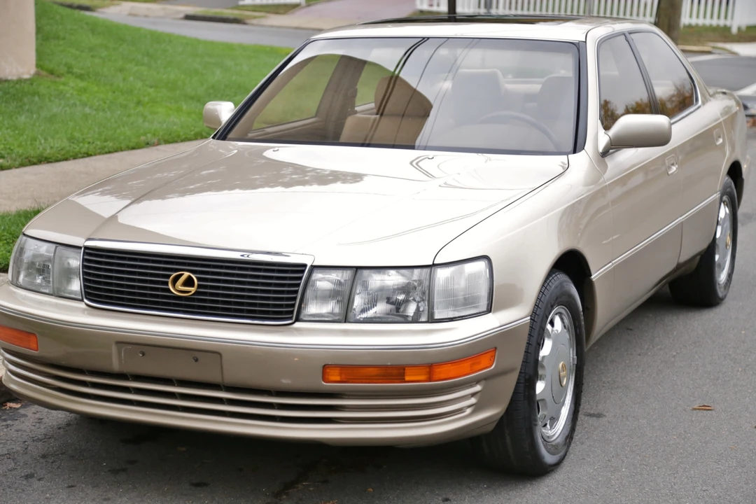 1993 Lexus LS 1st Gen - Image 8 of 31