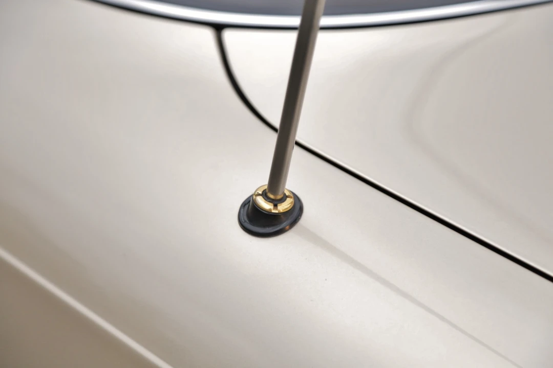 1993 Lexus LS 1st Gen - Image 30 of 31
