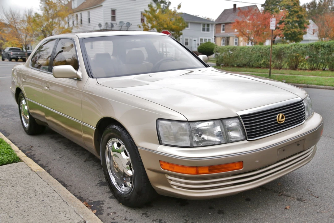 1993 Lexus LS 1st Gen - Image 14 of 31