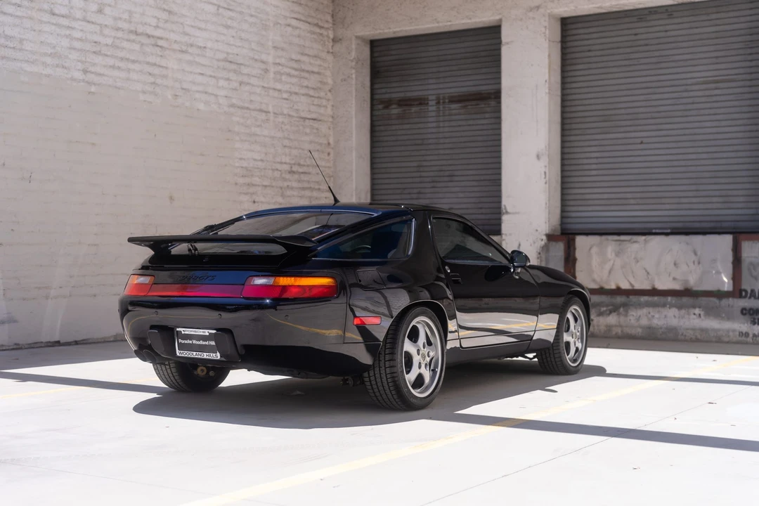 1994 Porsche 928 GTS - Image 9 of 31
