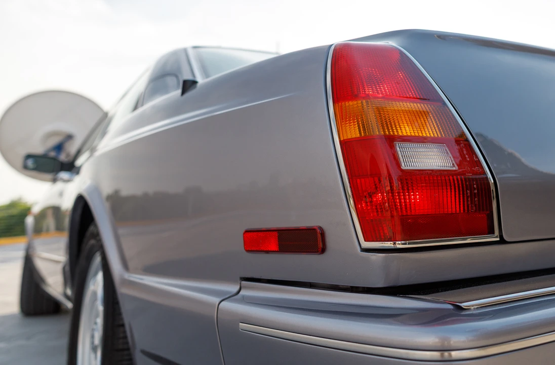 1995 Bentley Continental R - Image 24 of 31