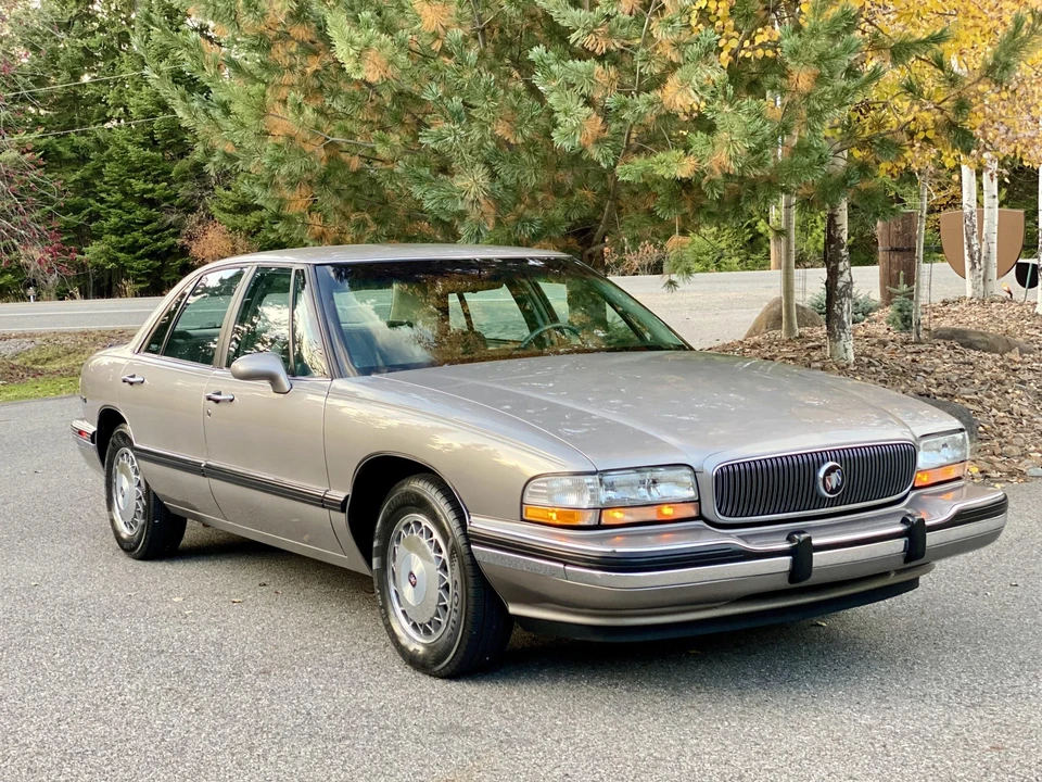 1995 Buick LeSabre - Image 5 of 31
