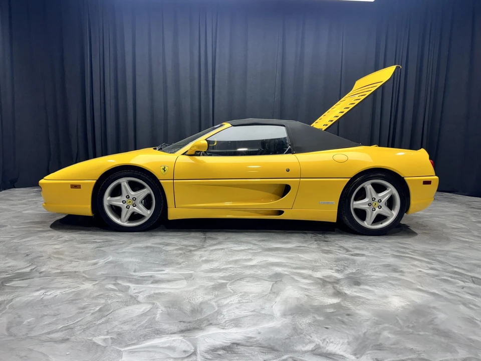 1995 Ferrari F355 Spider - Image 18 of 31