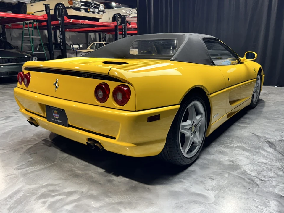 1995 Ferrari F355 Spider - Image 11 of 31