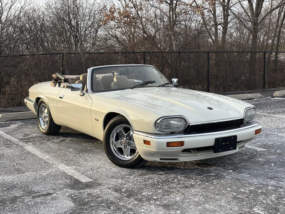 1995 Jaguar XJS Convertible - Image 16 of 31