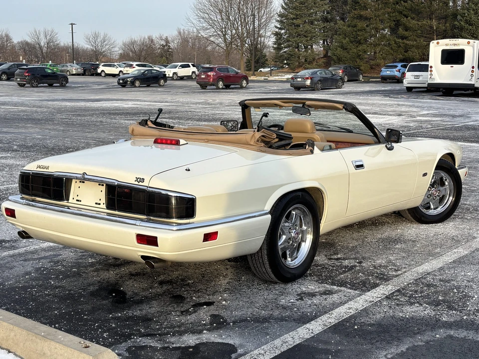 1995 Jaguar XJS Convertible - Image 12 of 31