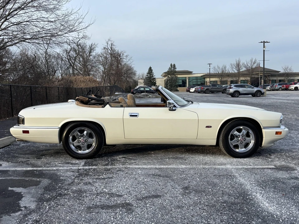 1995 Jaguar XJS Convertible - Image 15 of 31
