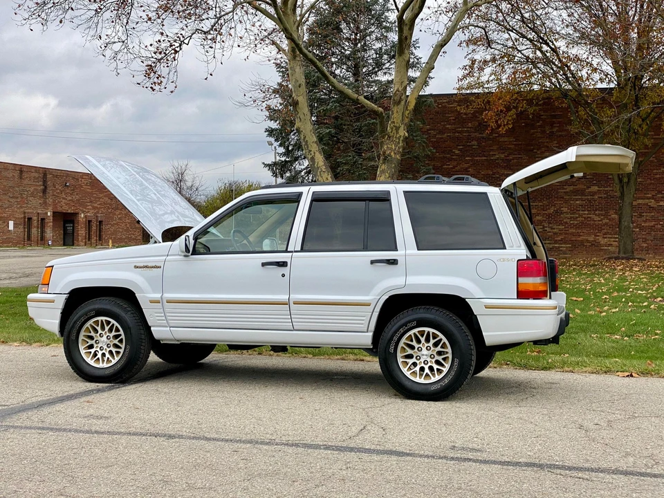 1995 Jeep ZJ Grand Cherokee - Image 11 of 31