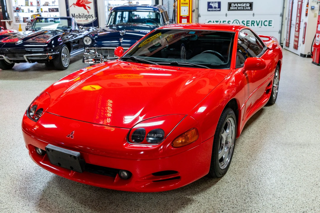 1995 Mitsubishi 3000GT Series 2 - Image 2 of 31