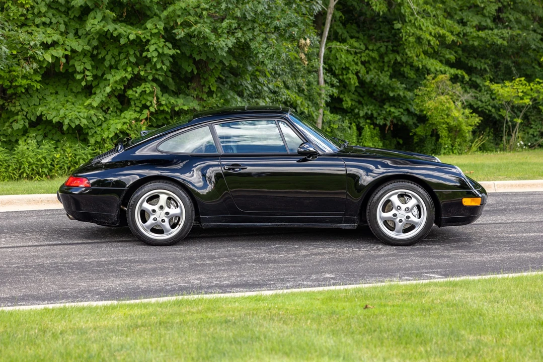 1995 Porsche 993 Carrera - Image 14 of 31