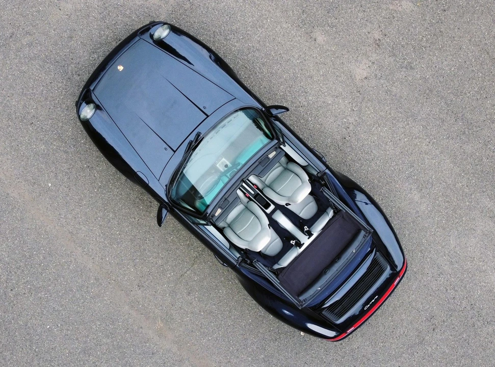1995 Porsche 993 Carrera - Image 30 of 31