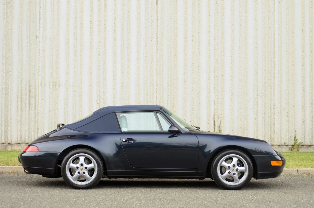 1995 Porsche 993 Carrera - Image 14 of 31