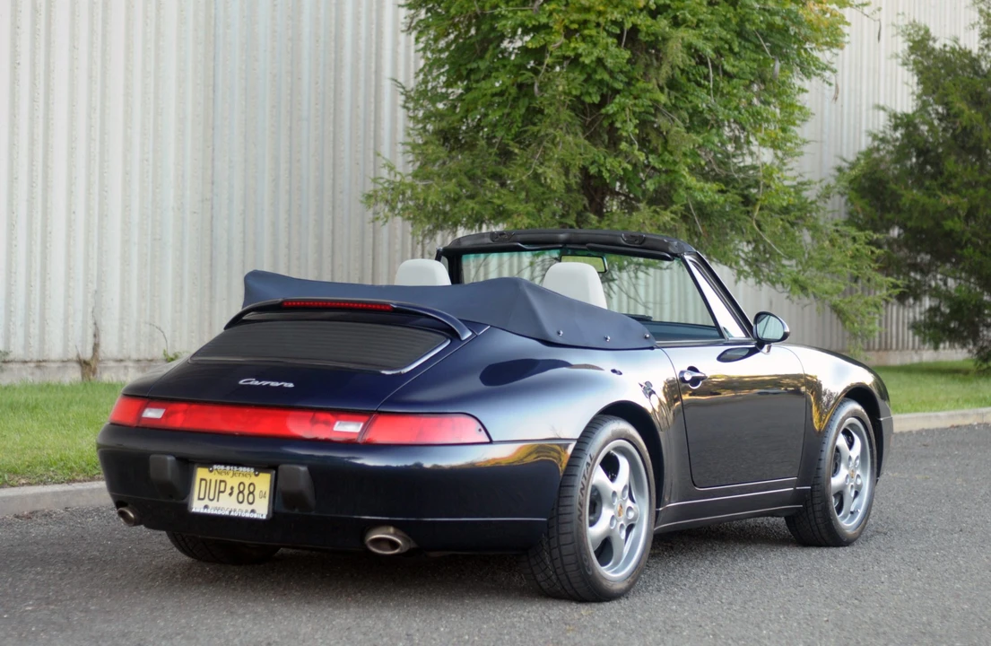 1995 Porsche 993 Carrera - Image 17 of 31