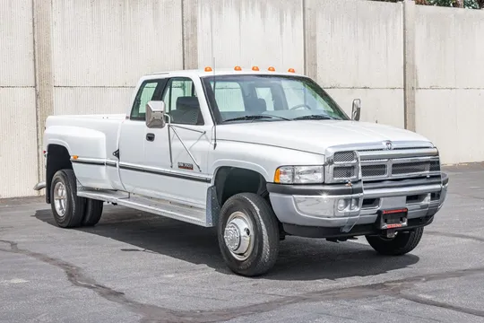 1996 Dodge Ram 3500 Laramie SLT Club Cab Dually 4×4