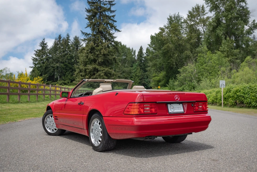 1996 Mercedes-Benz R129 SL-Class - Image 10 of 31