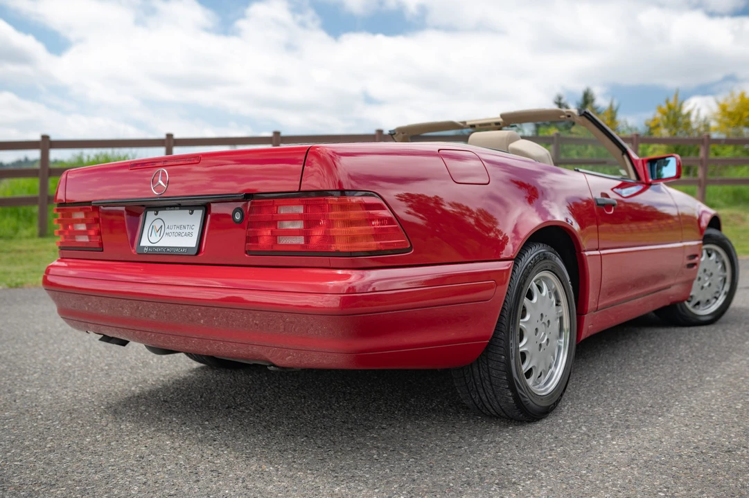 1996 Mercedes-Benz R129 SL-Class - Image 13 of 31