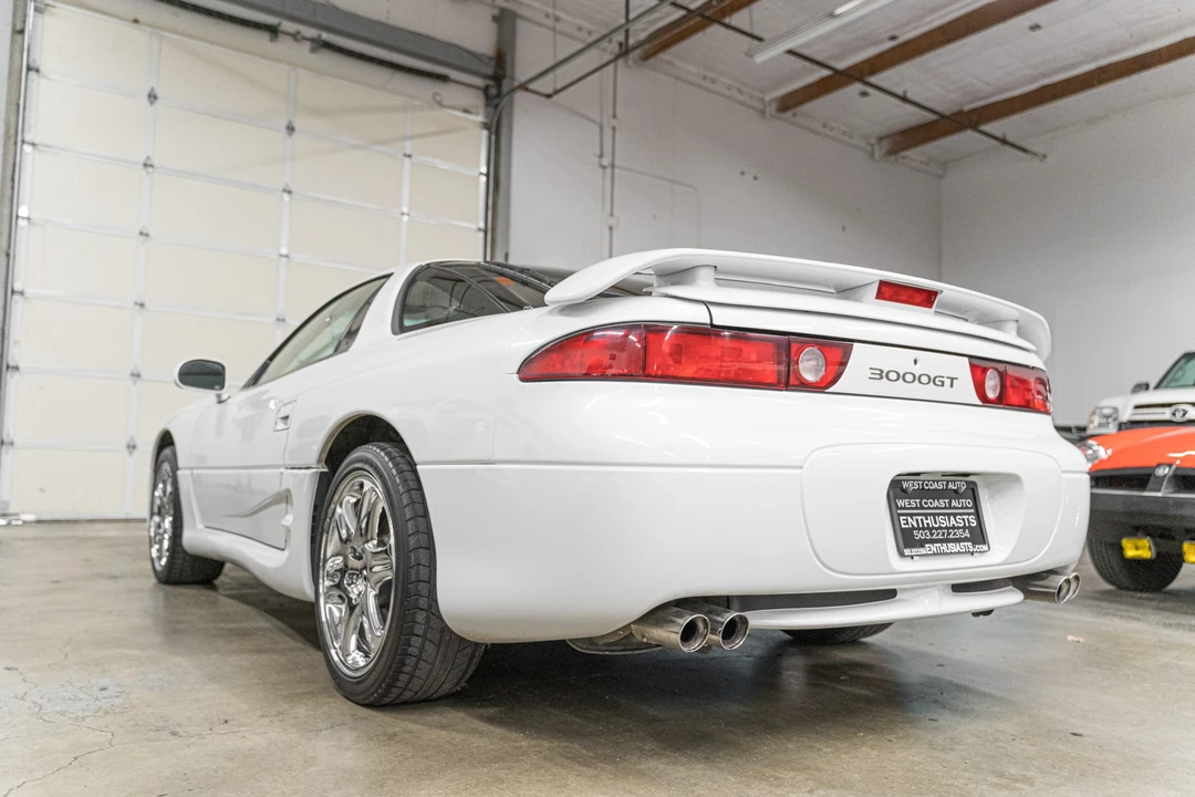 1996 Mitsubishi 3000GT Series 2 - Image 18 of 31