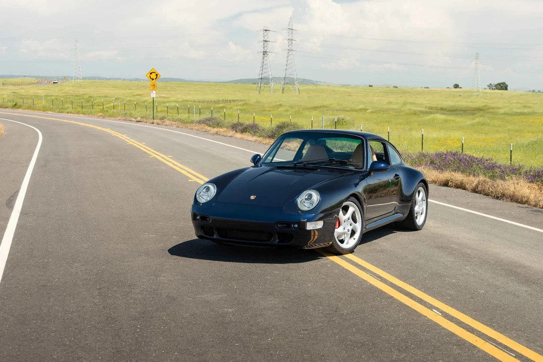 1996 Porsche 993 Carrera 4S - Image 4 of 6