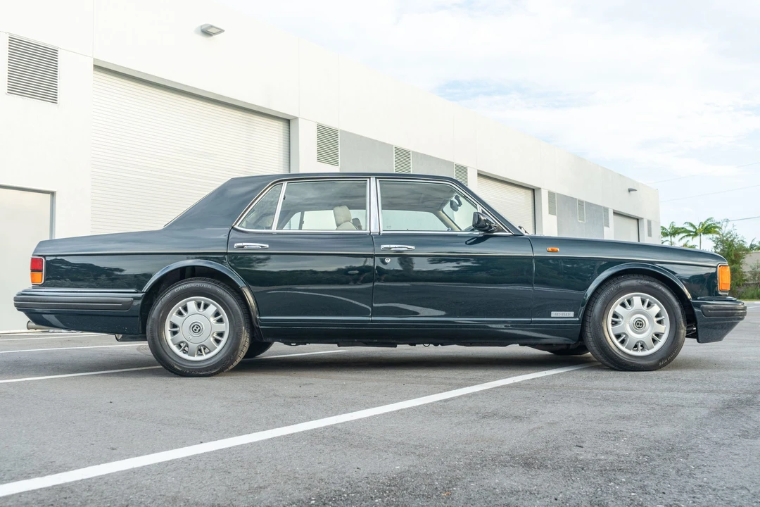 1997 Bentley Brooklands - Image 8 of 31