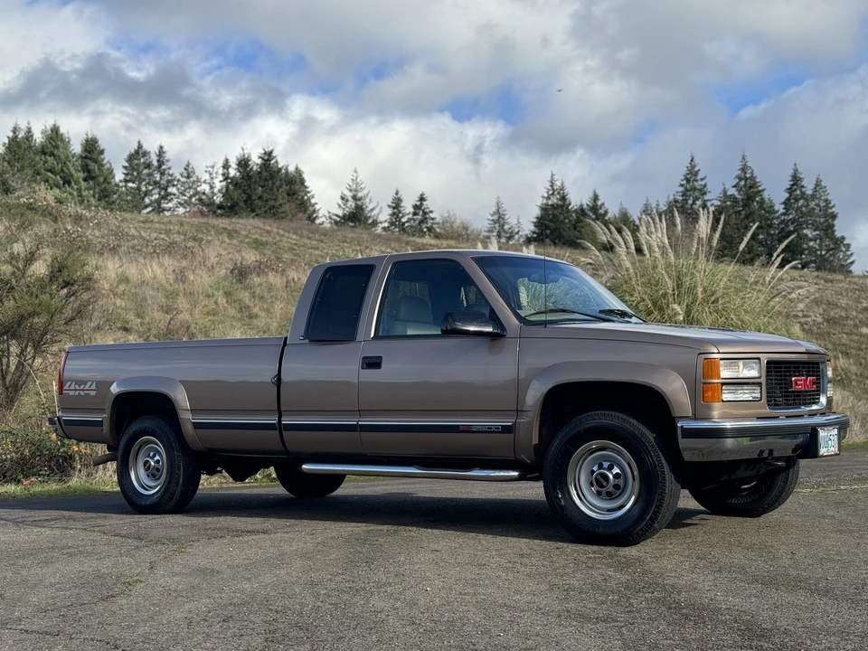 1997 GMC Sierra 1st Gen - Image 4 of 31
