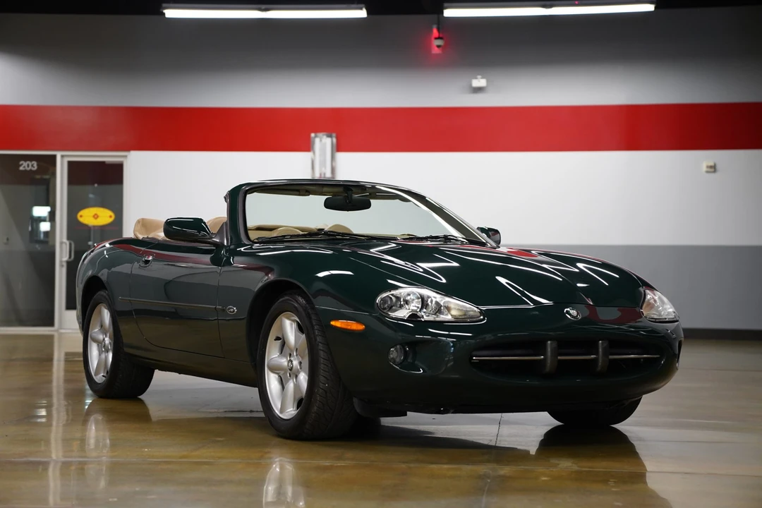 1997 Jaguar X100 XK8 - Image 24 of 31