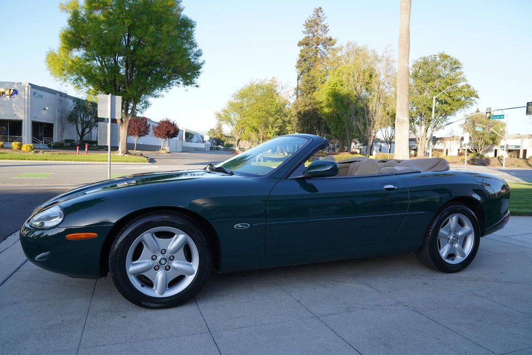 1997 Jaguar X100 XK8 - Image 22 of 31