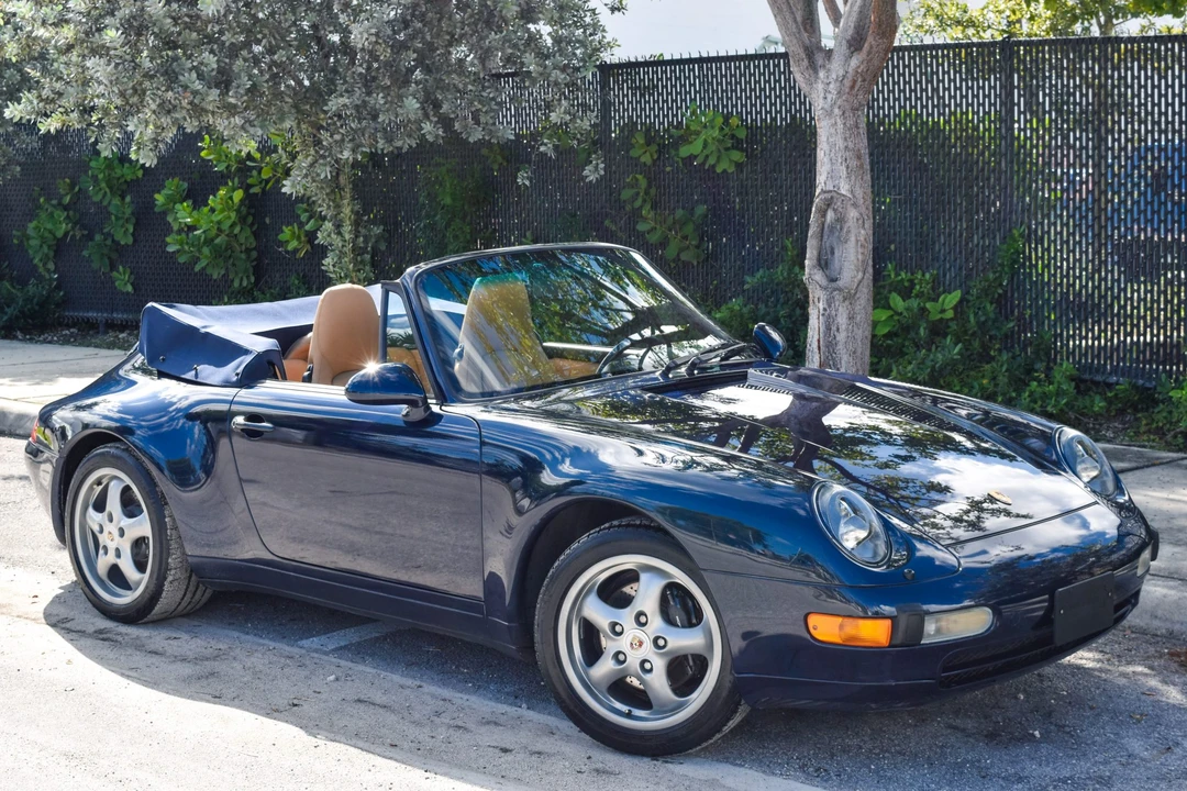 1997 Porsche 993 Carrera - Image 10 of 31