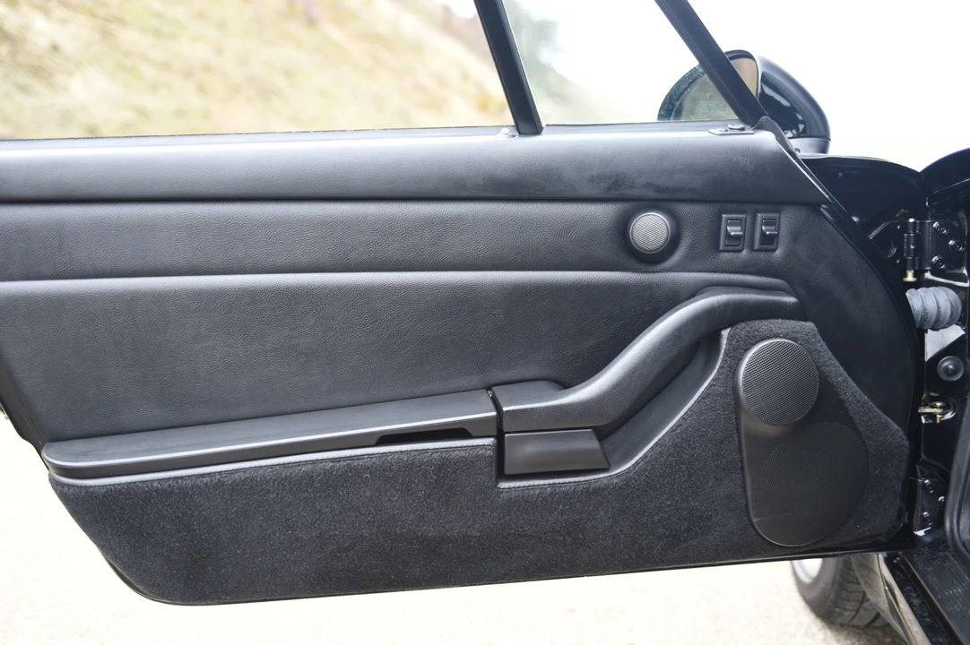 1997 Porsche 993 Carrera - Image 23 of 31