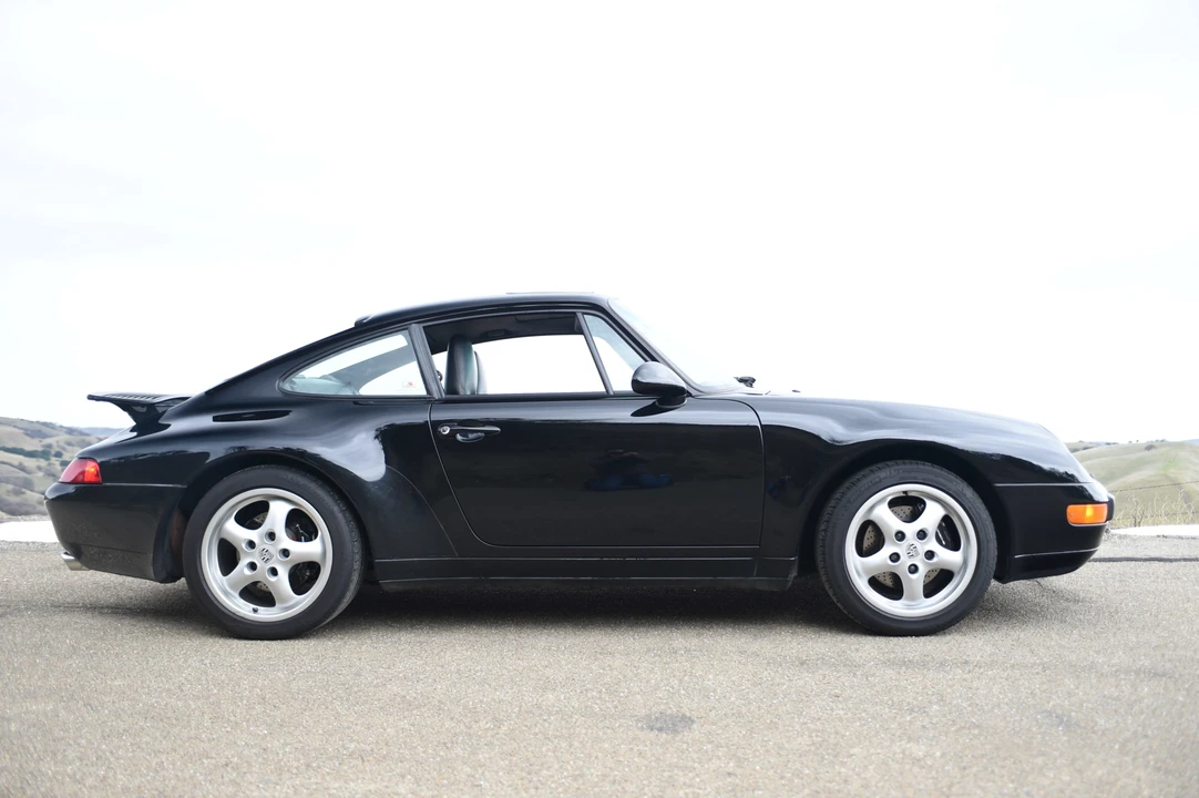 1997 Porsche 993 Carrera - Image 10 of 31