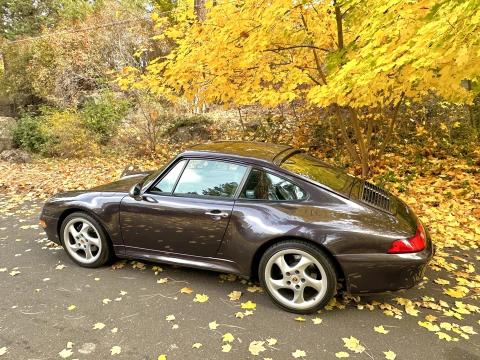 1997 Porsche 993 Carrera - Image 24 of 31