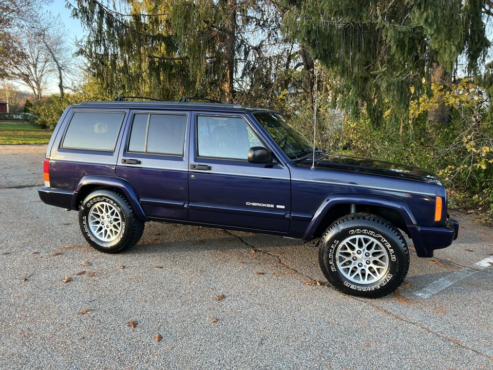 1998 Jeep XJ Cherokee - Image 15 of 31