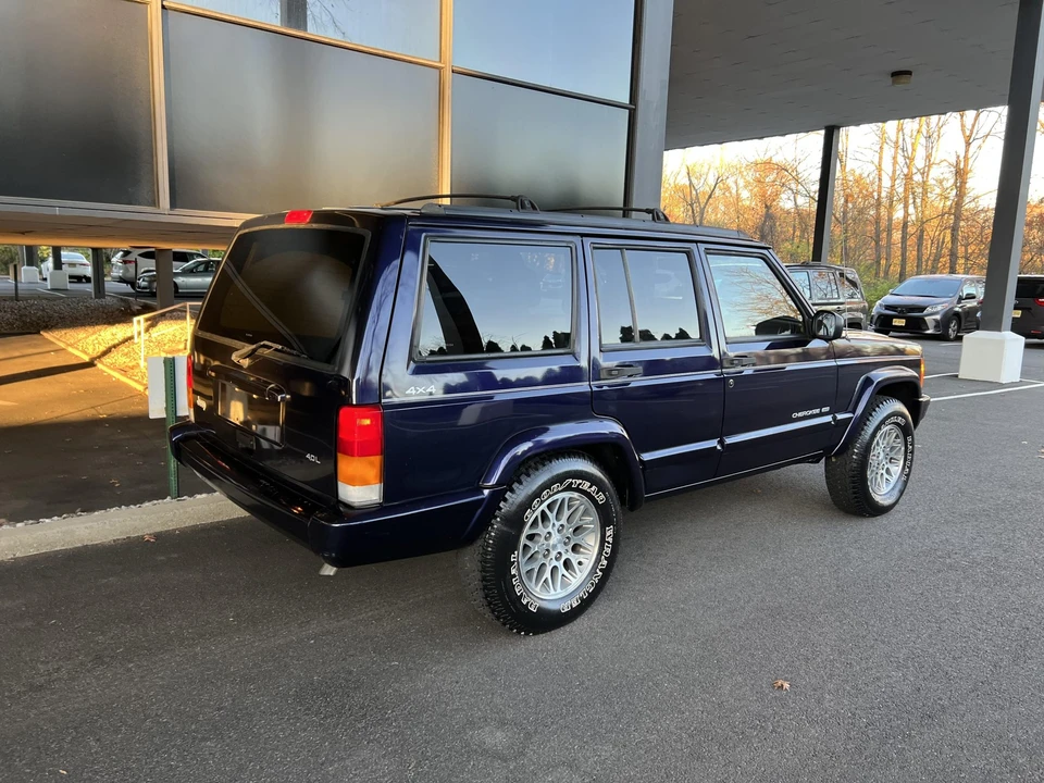 1998 Jeep XJ Cherokee - Image 21 of 31