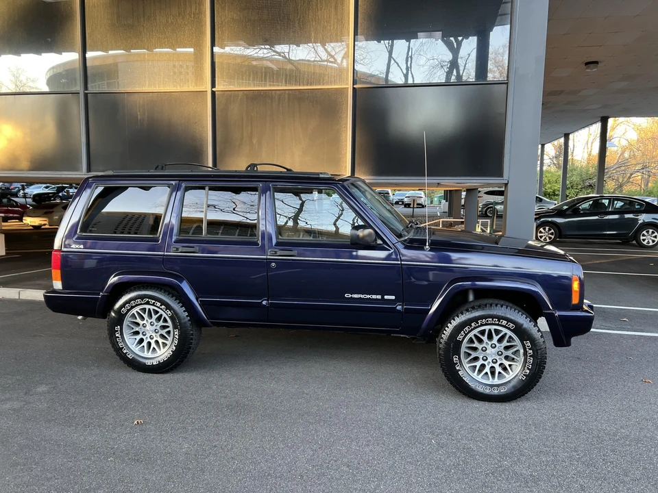 1998 Jeep XJ Cherokee - Image 13 of 31