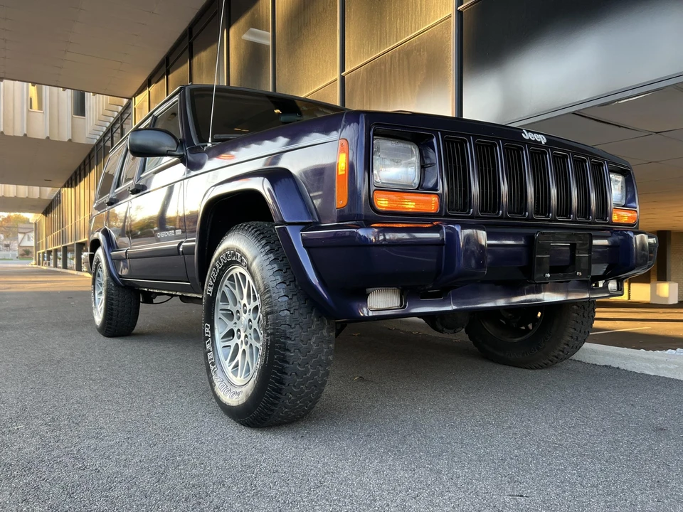 1998 Jeep XJ Cherokee - Image 5 of 31