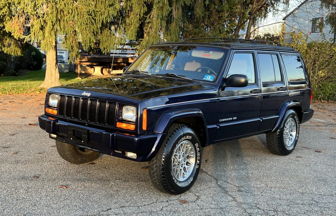 1998 Jeep XJ Cherokee - Image 2 of 31