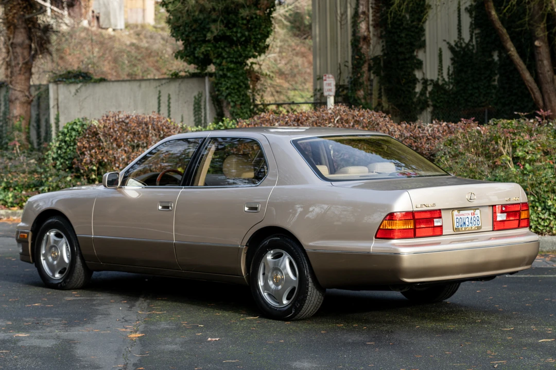 1998 Lexus LS 2nd Gen - Image 4 of 31
