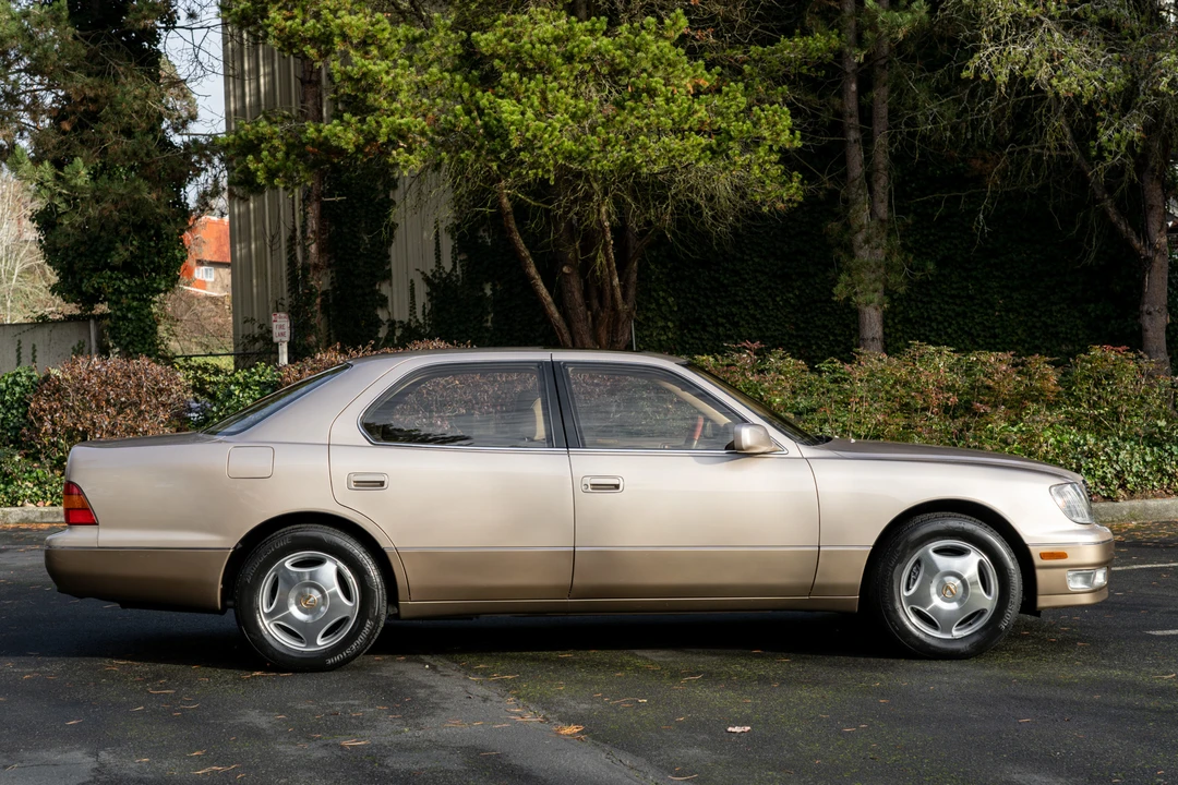 1998 Lexus LS 2nd Gen - Image 7 of 31