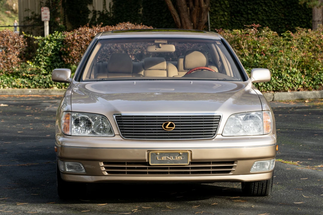 1998 Lexus LS 2nd Gen - Image 9 of 31
