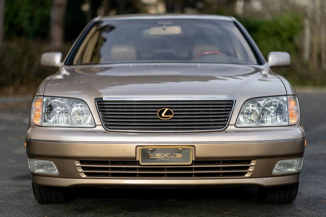 1998 Lexus LS 2nd Gen - Image 11 of 31