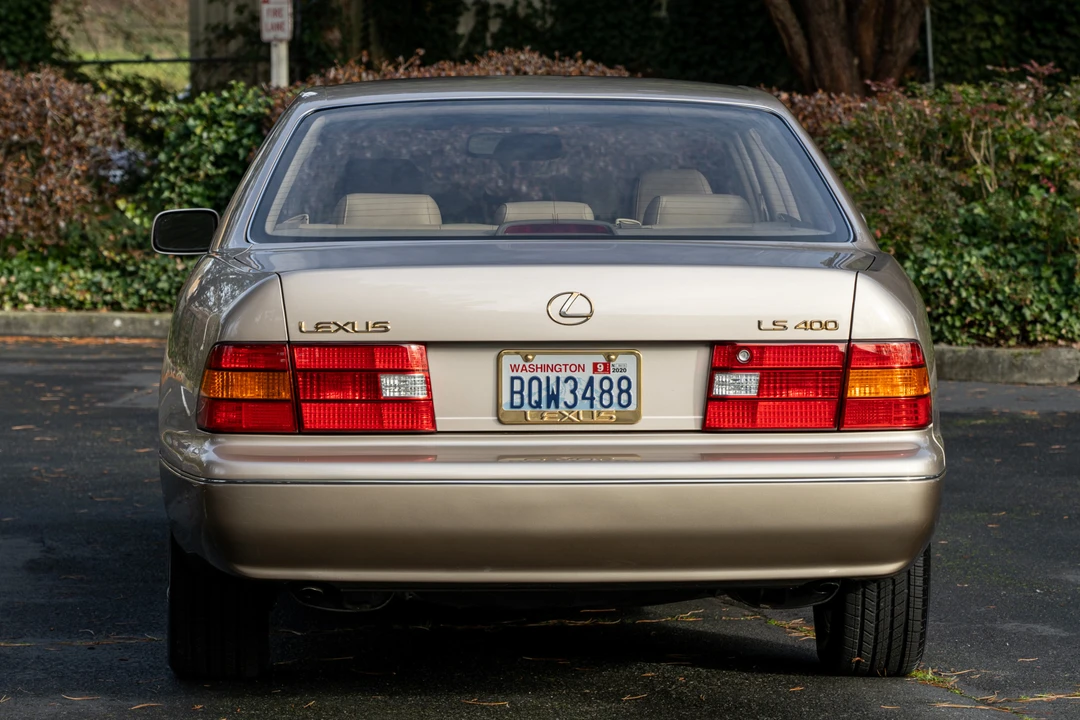 1998 Lexus LS 2nd Gen - Image 5 of 31