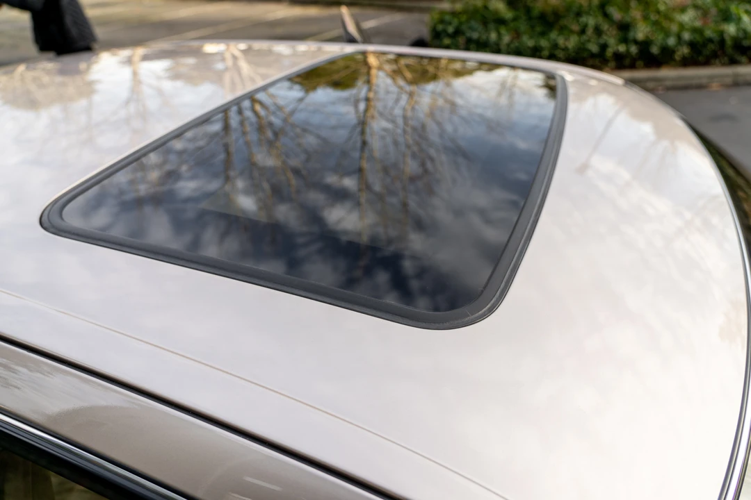 1998 Lexus LS 2nd Gen - Image 25 of 31