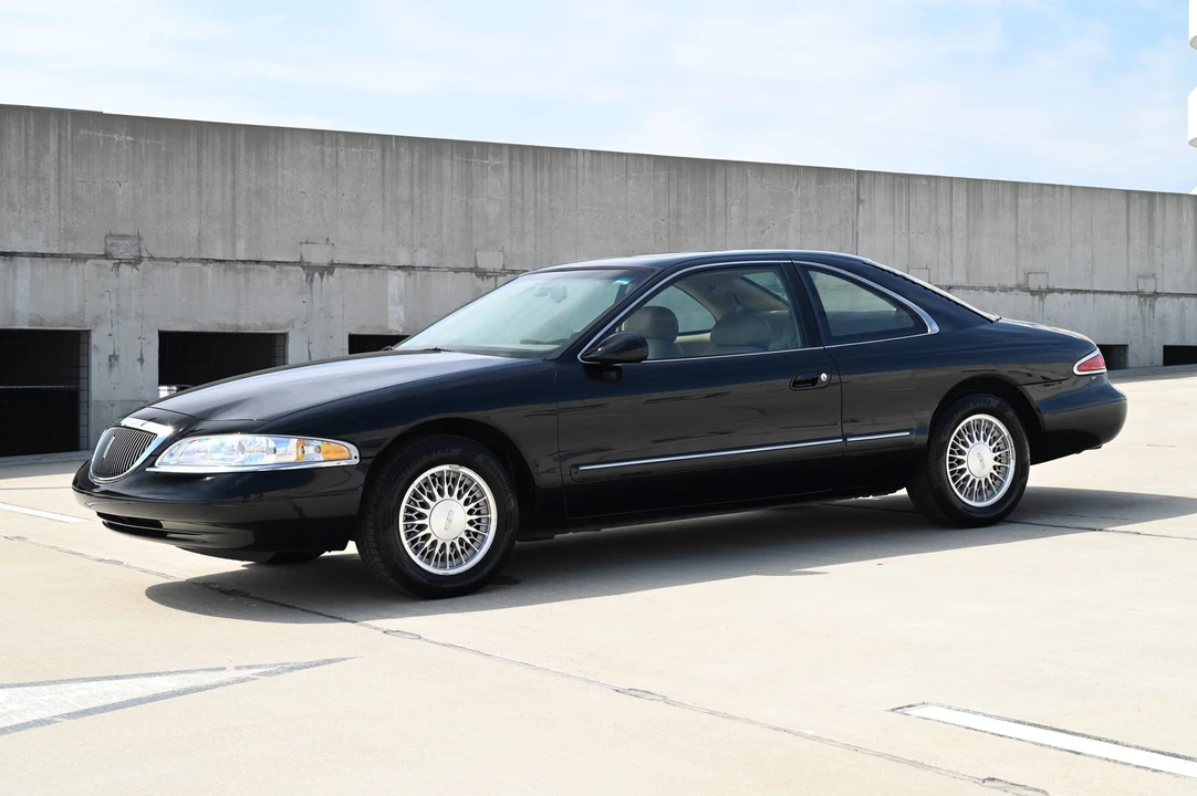 1998 Lincoln Continental Mark VIII - Image 4 of 31