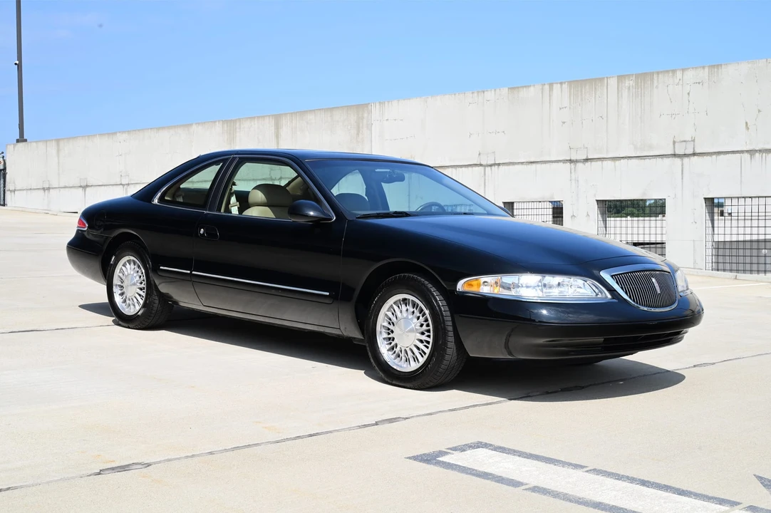 1998 Lincoln Continental Mark VIII - Image 19 of 31