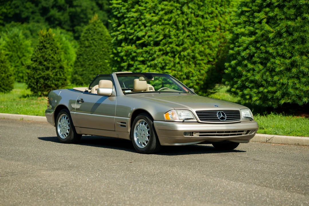 1998 Mercedes-Benz R129 SL-Class - Image 2 of 31