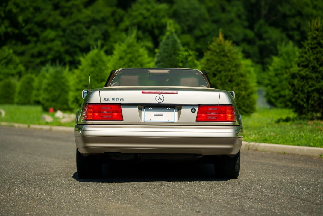 1998 Mercedes-Benz R129 SL-Class - Image 11 of 31
