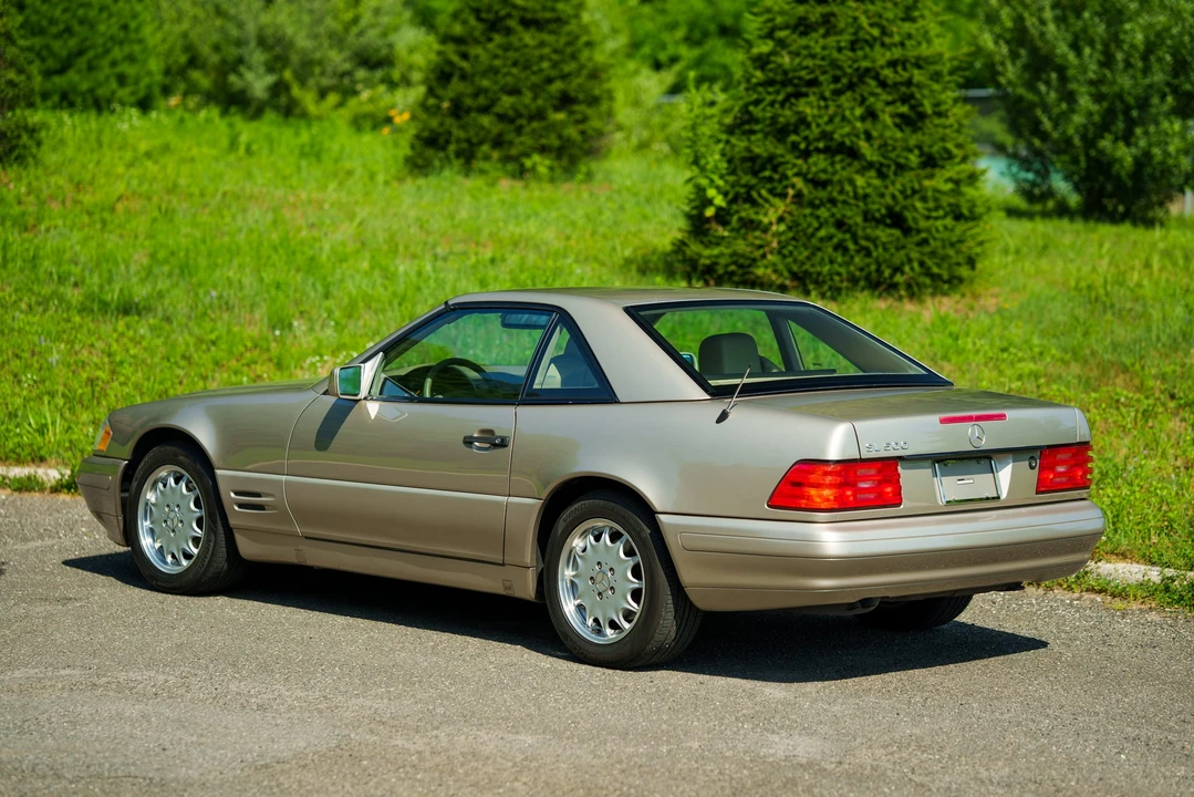 1998 Mercedes-Benz R129 SL-Class - Image 17 of 31